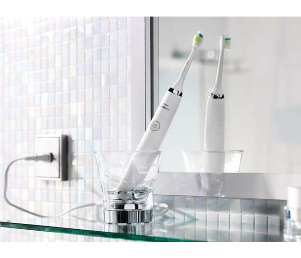 Philips Sonicare HX9332/04 DiamondClean Ceramic - 322911 - zdjęcie 3